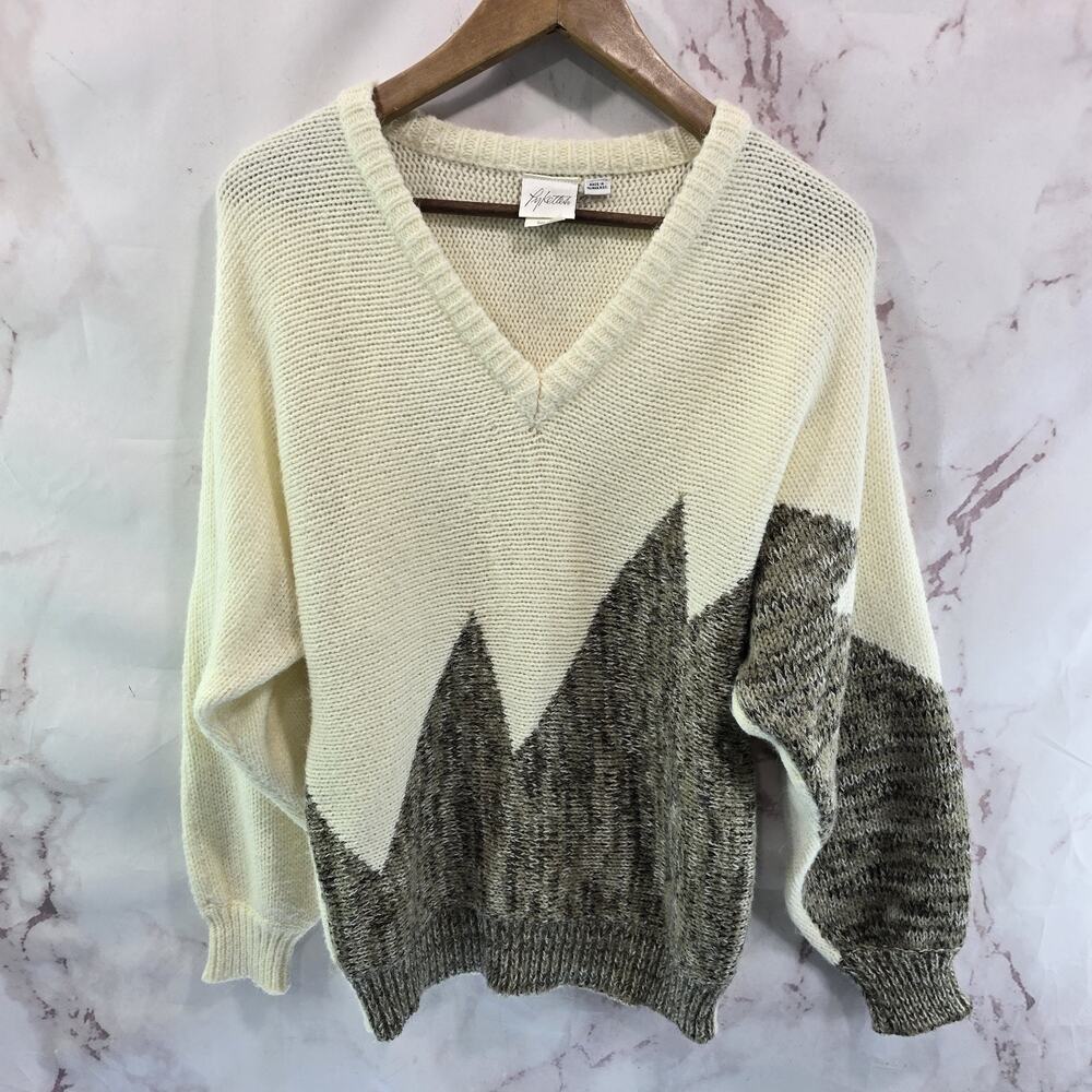 Vintage Sweater Womens Medium Large Brown White Boxy V Neck 80s Colorblock